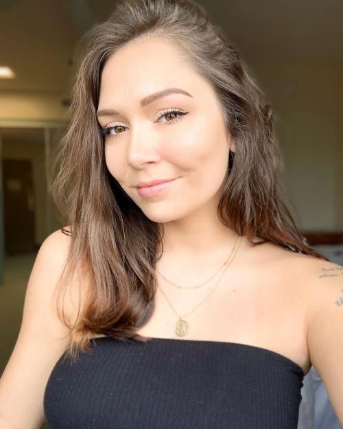 17:56:59 GMT+0100 (WAT)