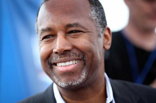 PHOTO OF DR BEN CARSON