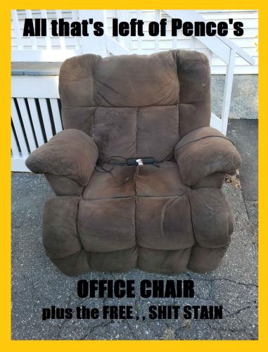 135891417_10221478454662998_7265881747810118882_o OFFICE CHAIR FREE