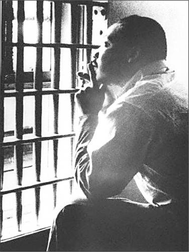 Martin Luther King - Birmingham Jail - Full