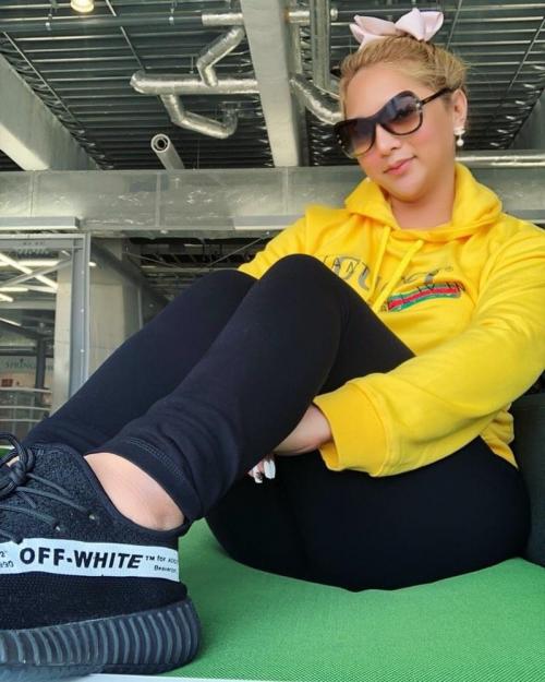 22:46:43 GMT+0100 (WAT).image