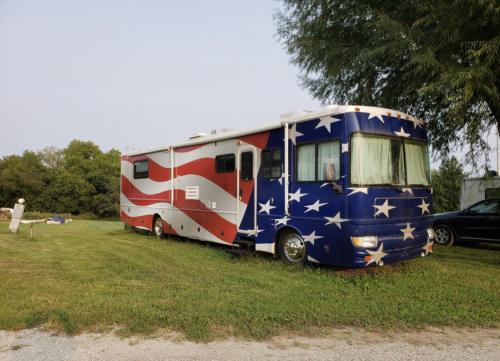 AE0475B6-61AC-459B-BAB3-0393E0B3A12C