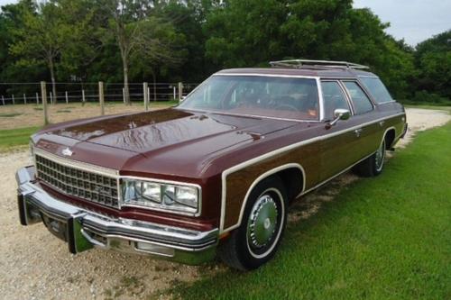 1976 Chevy Caprice Estate #wishlifewasperfect
