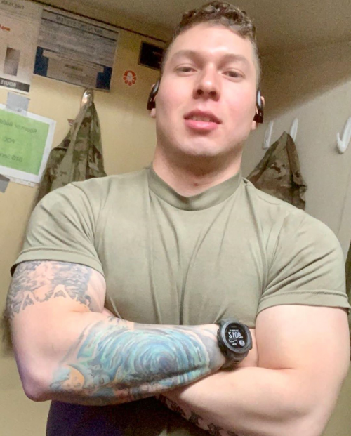 B0E4EF6A-0CCC-499E-A85F-967BC5EA73C5