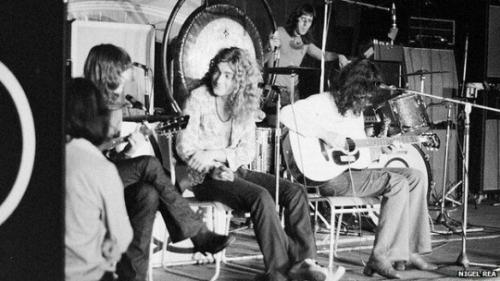 tumblr_adcc20e5e66b14a620d0b7e090763233_b3e8eb25_540