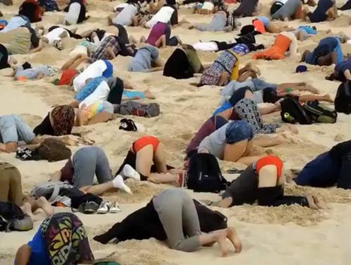 17:43:56 GMT-0600 (CST)