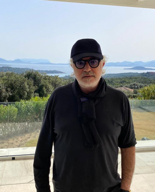 12:55:29 GMT+0100 (EST)