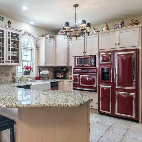 148118812_811500539715930_285349465684889827_n