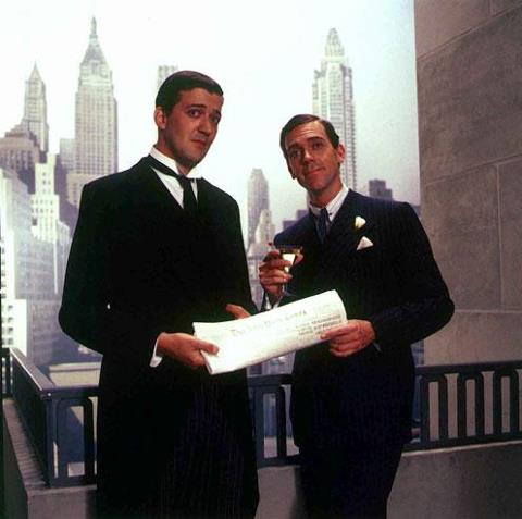 556828_381671101921383_1237551943_n