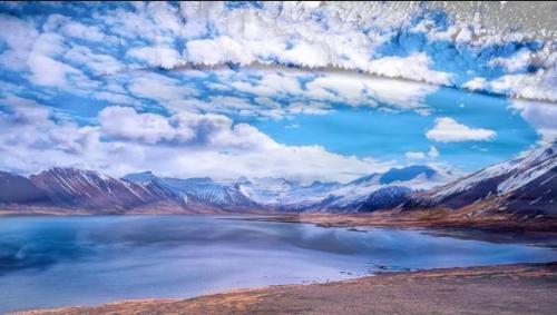 22:50:37 GMT-0600 (CST)