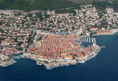 dubrovnik_-_fortifications_006_(vues_avion)