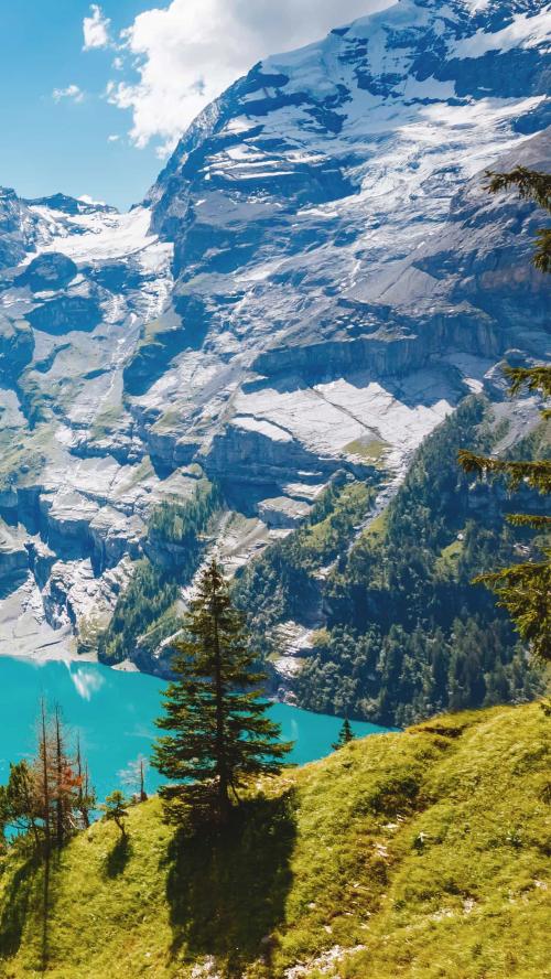 23:59:38 GMT+0000 (GMT)