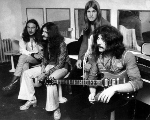 tumblr_d57de09912436b92672fc836ea940c3f_2cd48574_540