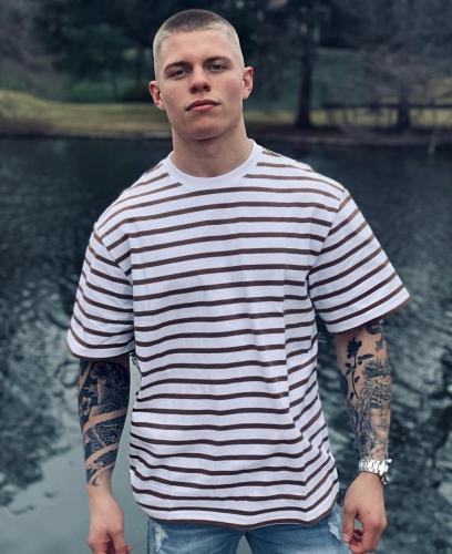 2DCA1A32-3D3B-410C-B58C-13276DDC5932