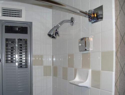 09:44:36 GMT-0600 (CST)