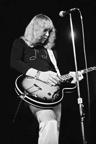 229d1a962e387e2f3da37a126311d27b