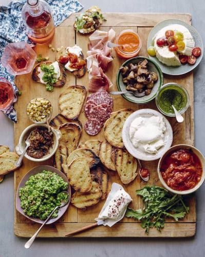 DIY_BRUSCHETTA_BAR-copy