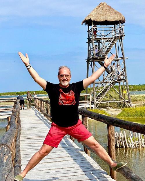 DEB37784-CE93-471D-B732-4718B7CB751F