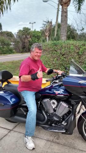 13:37:36 GMT-0500 (EST)