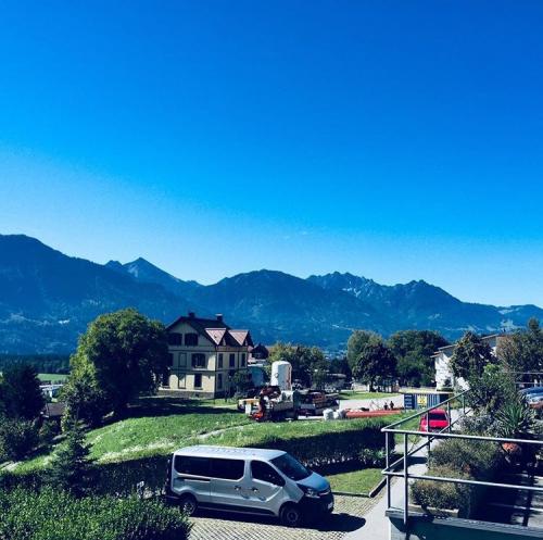 87464C5B-8406-4625-BF17-3191971098FC