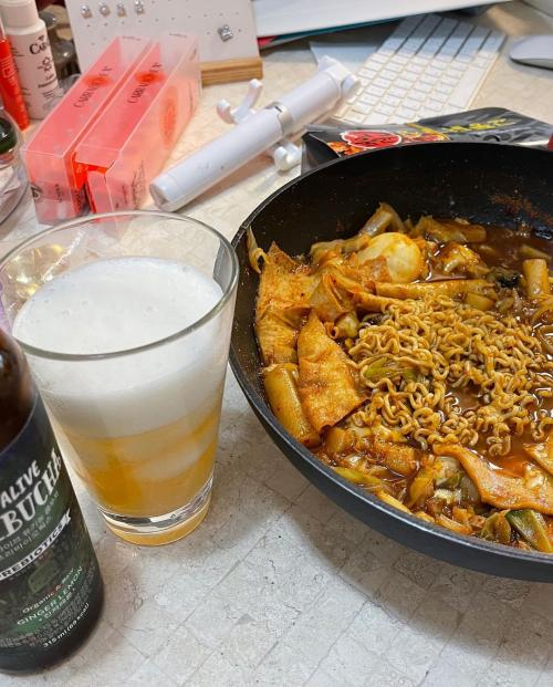 20:29:28 GMT+0100 (WAT)