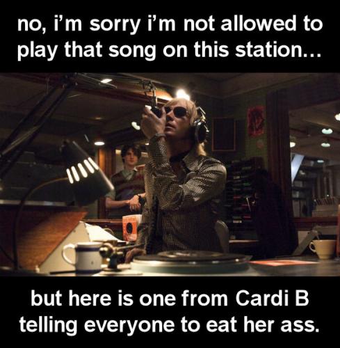 cardi-b02