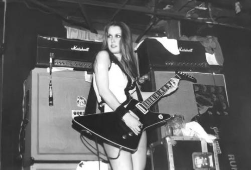 tumblr_9f5fe9e901f8941b46138d203cf2a79f_7e7d1bb1_540