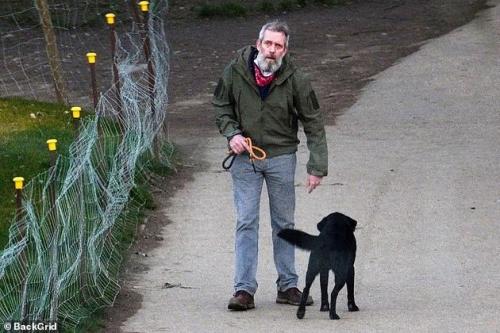 01:35:59 GMT+0100 (CET)