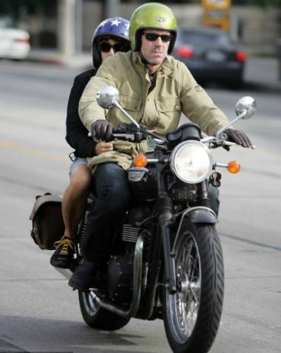 23:37:50 GMT+0100 (CET)