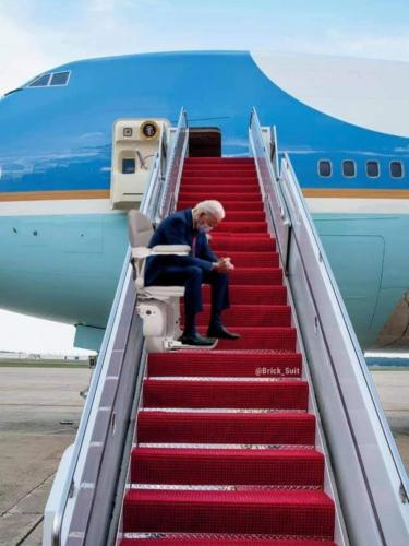 01:52:22 GMT-0400 (EDT)