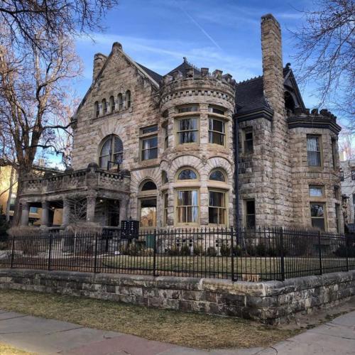 The DunningBenedict House, built in 1889 in Denver, Colorado, photo by @goodolfashionnightmare