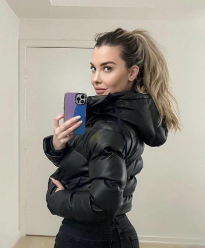 DE2CFD6F-4F97-4E7F-BF04-E21802FC5105