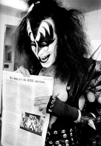 tumblr_mpzq8rknfA1racc4co1_500