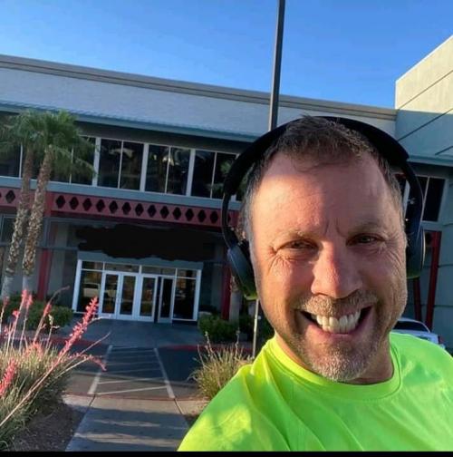 15:15:31 GMT+0100 (WAT)