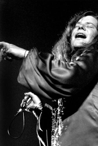 tumblr_n7643dMv6a1s1ai6bo1_540