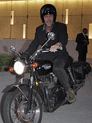 23:37:50 GMT+0100 (CET)