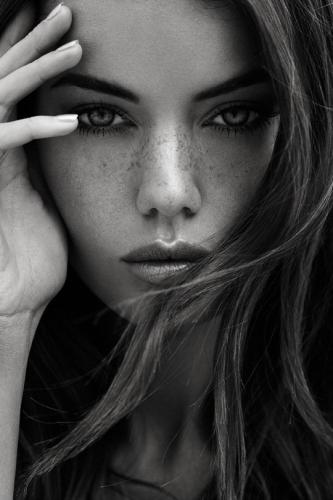 tumblr_1b3d1a9648152156f5640e8222d2e69d_964f84e3_540