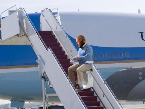 12:29:44 GMT-0500 (CDT)