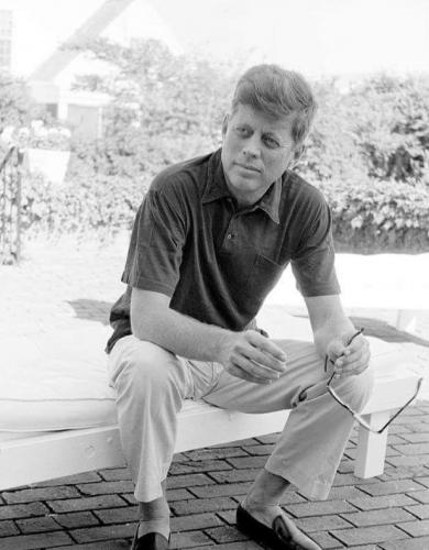 7B52830F-F4A8-4E1A-956A-F4B9F41C4B8A