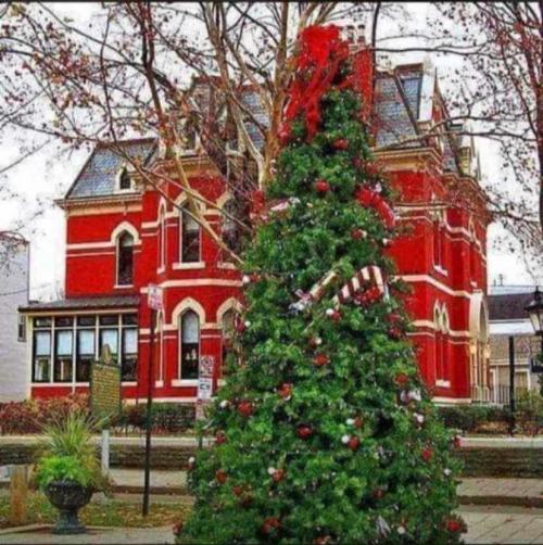 20:25:28 GMT+0100 (WAT)