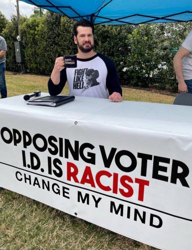 14:03:23 GMT-0500 (CDT)