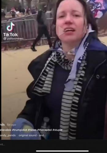 60498859-C7B4-4727-B3DA-EDE0F067F621