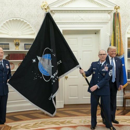 D6770692-03CB-446A-BE7C-BE5E3BCDADEC