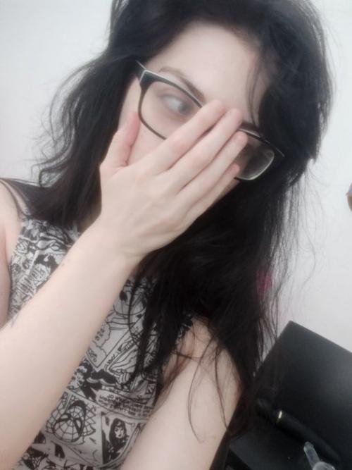 EscAEinW4AIt9Ml.jpg_small