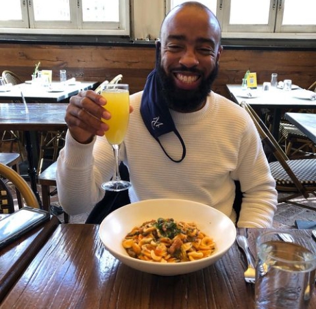 5F6A2E8F-56C6-462A-A4AB-863E19334E86