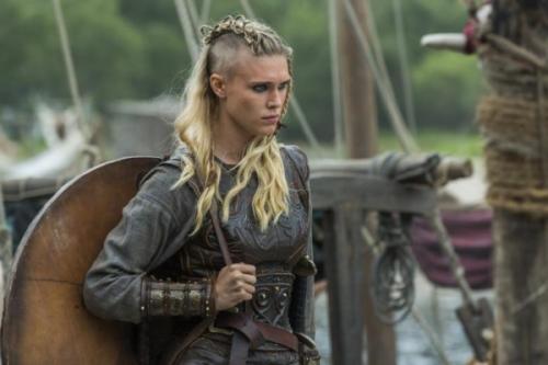 Viking-hairstyles-4