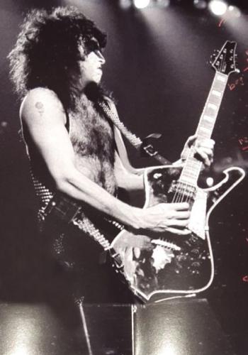 tumblr_9177293993e1c400fa5ae5f279c5363a_72cd7acf_540