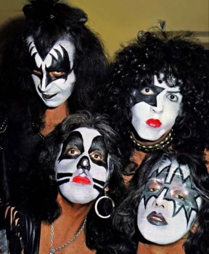 tumblr_9a7563813e5069d0331c4b3fa955a6cc_e7bd4bfe_540