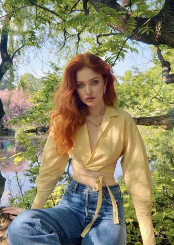 tumblr_e9283aaad07f6cfd3f60071d24643cf7_e5b9da43_540