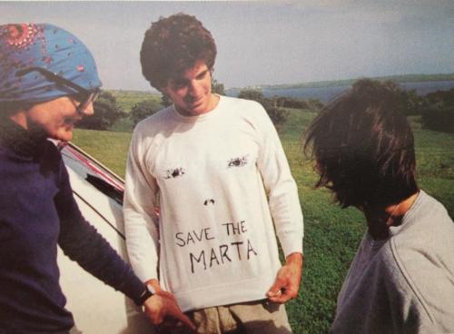 EF33276A-61DF-4BC4-87D6-E3863D658FDA